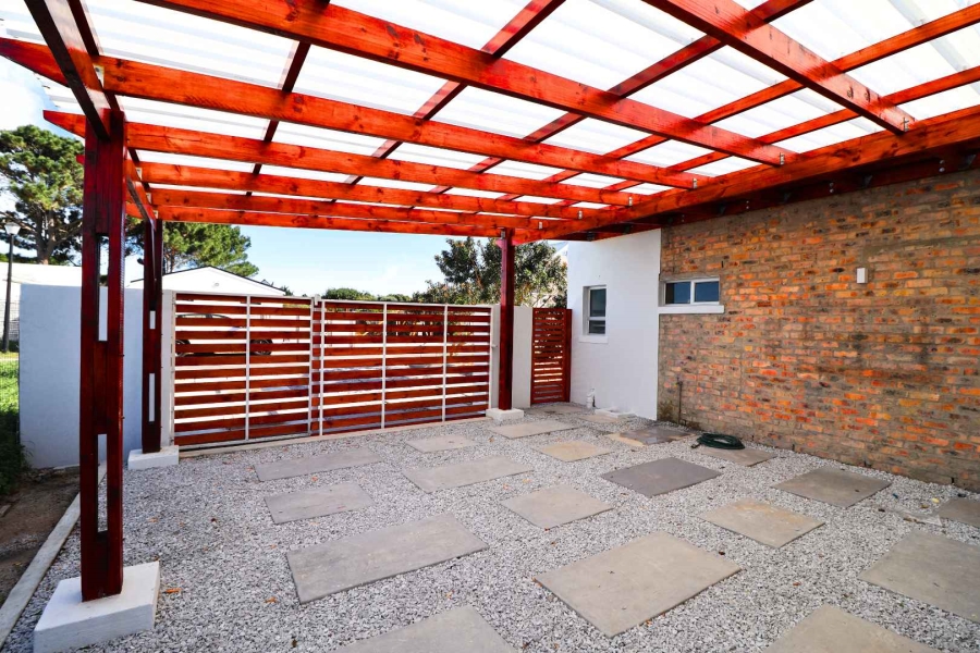 4 Bedroom Property for Sale in Vermont Western Cape